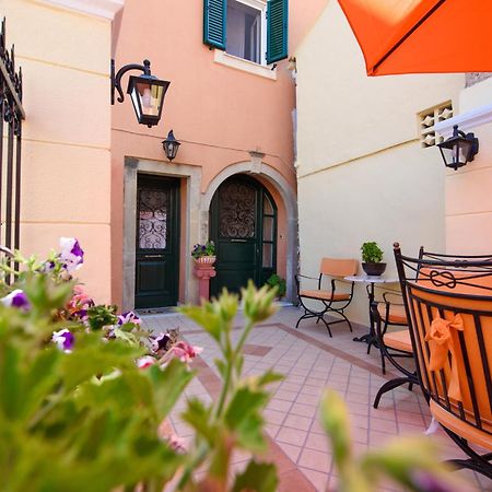 The Old Mansion Apartment Sinarades Bagian luar foto