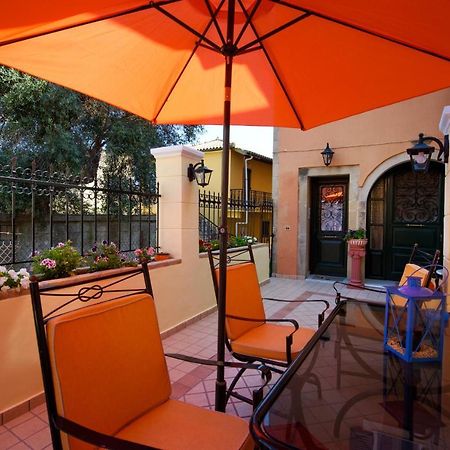 The Old Mansion Apartment Sinarades Bagian luar foto