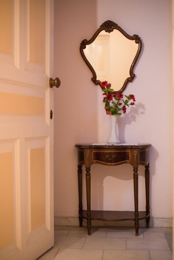 The Old Mansion Apartment Sinarades Bagian luar foto