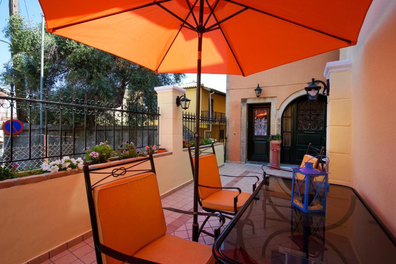 The Old Mansion Apartment Sinarades Bagian luar foto